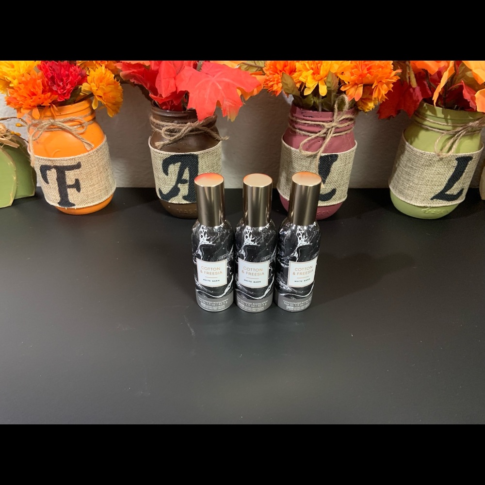 Cotton and Freesia Room Spray